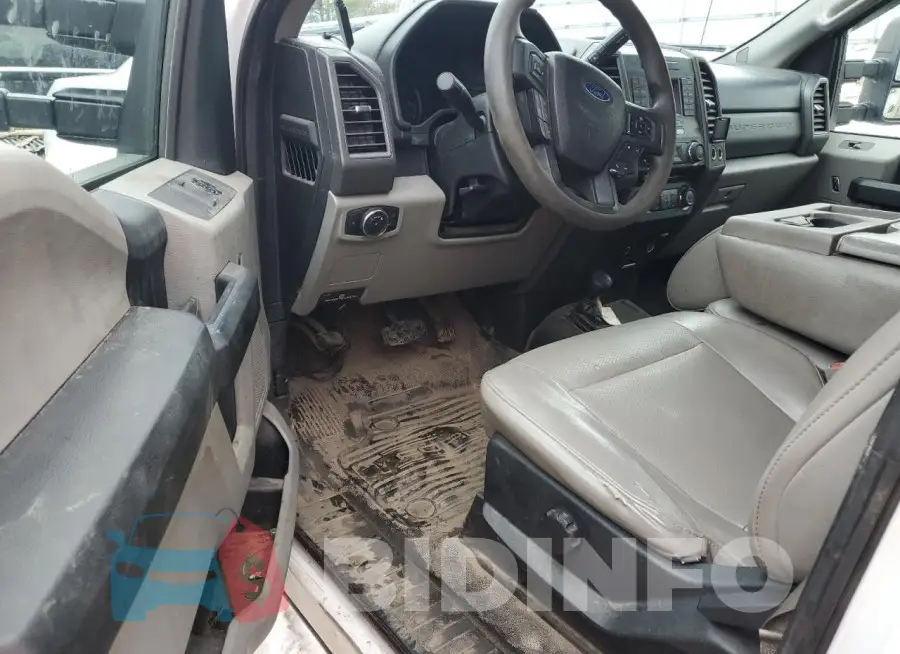 1FDRF3B63HEB93795 Photo# 8