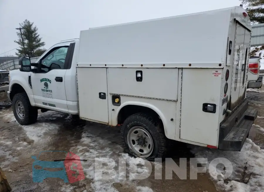 1FDRF3B63HEB93795 Photo# 2