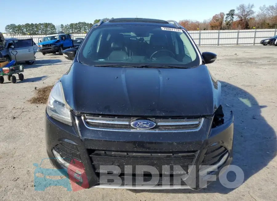 1FMCU9JX7GUA36140 Photo# 5
