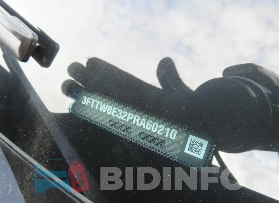 3FTTW8E32PRA60210 Photo# 8
