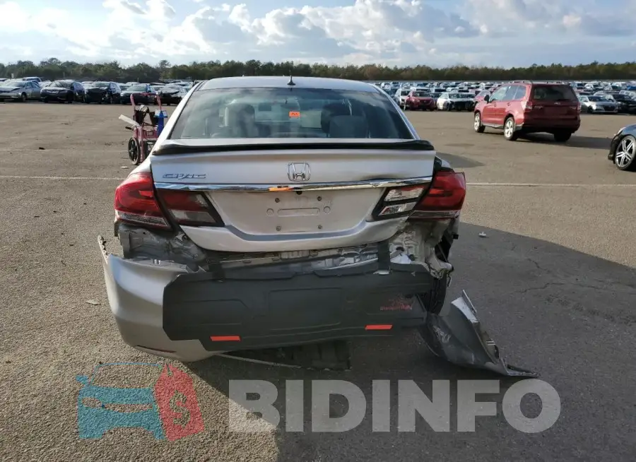 19XFB2F57FE217466 Photo# 6