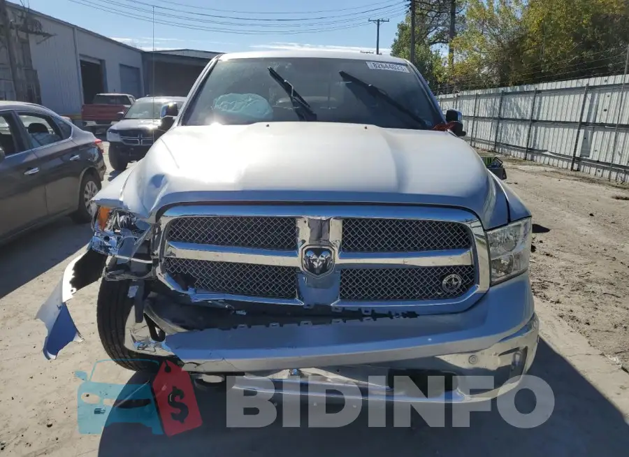 1C6RR7LT5KS582915 Photo# 5