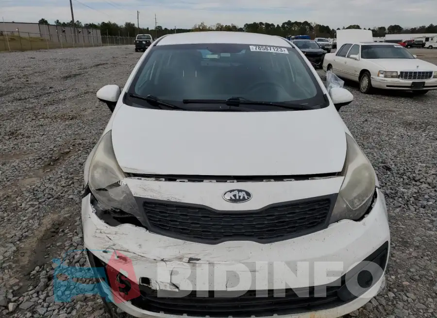 KNADM4A34F6460996 Photo# 5