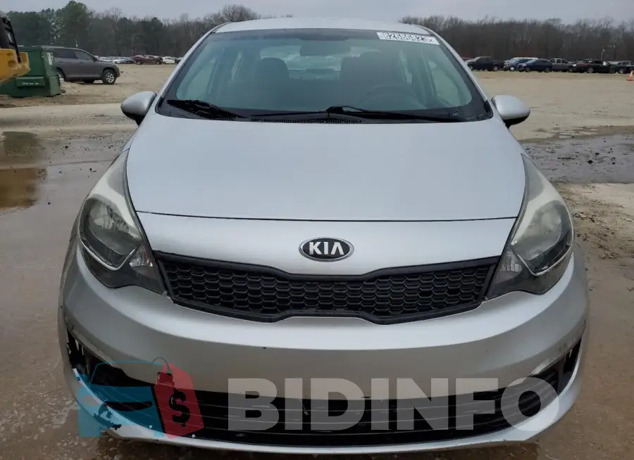 KNADM4A3XG6604939 Photo# 5