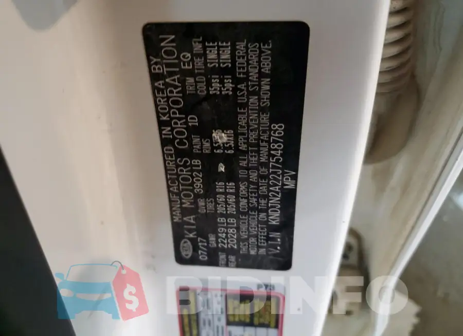 KNDJN2A22J7548768 Photo# 12