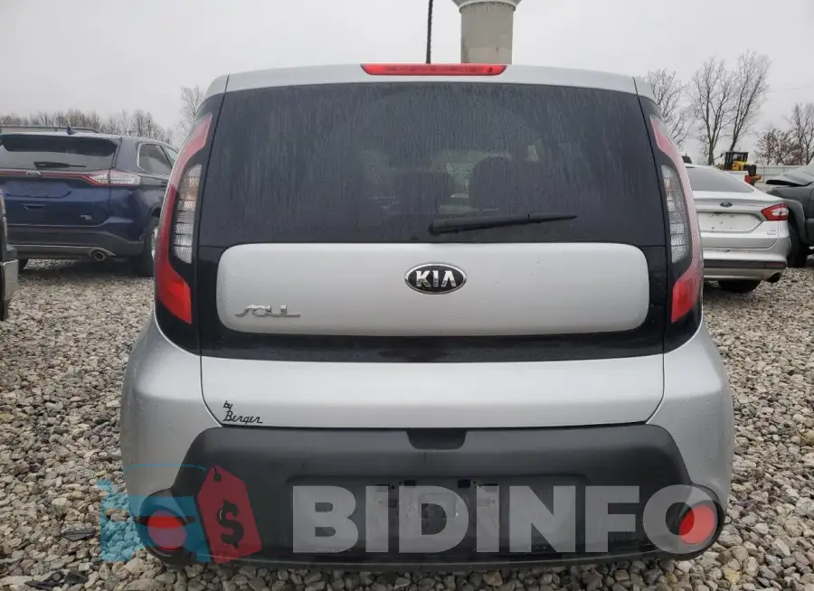 KNDJN2A29F7815511 Photo# 6