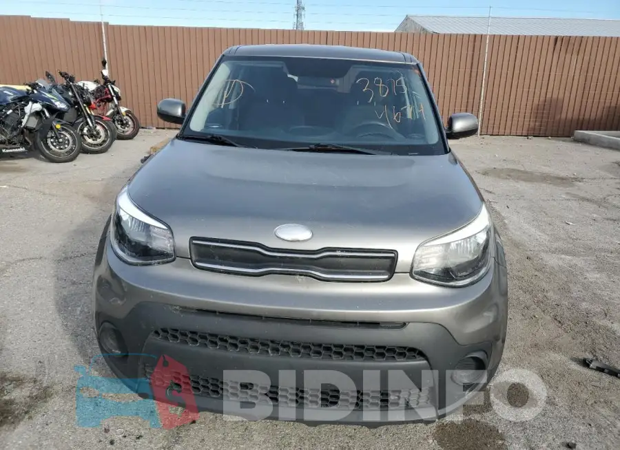 KNDJN2A2XJ7588337 Photo# 5