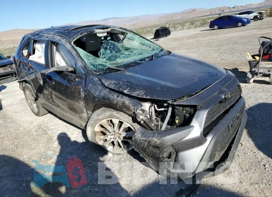 2T3A1RFV1MC235566 Photo# 4