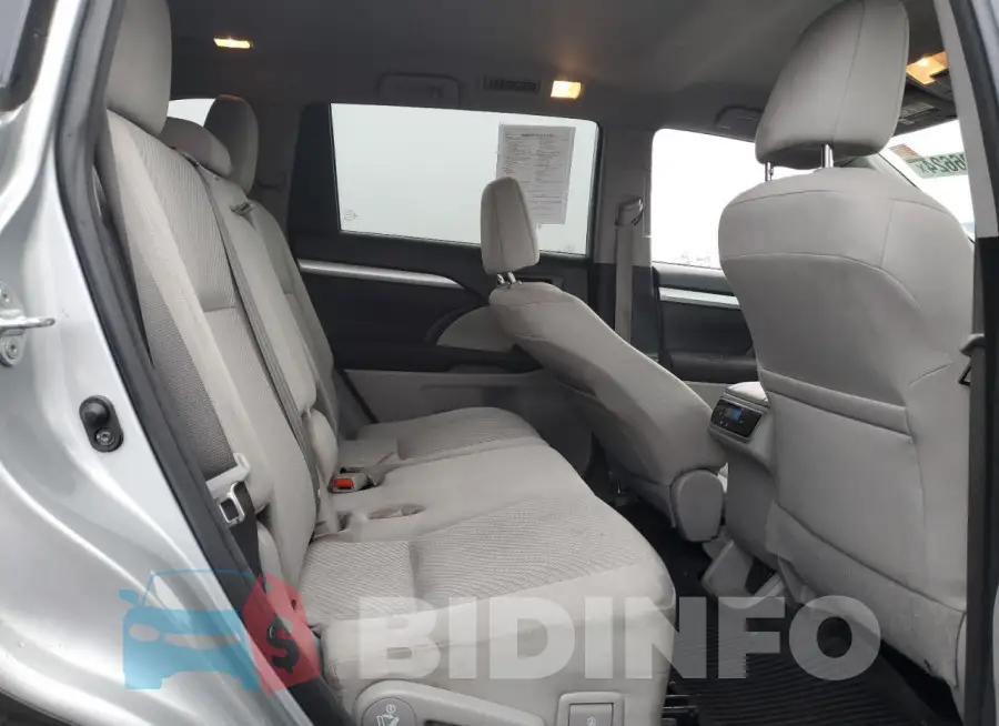 5TDBZRFH8JS495272 Photo# 11