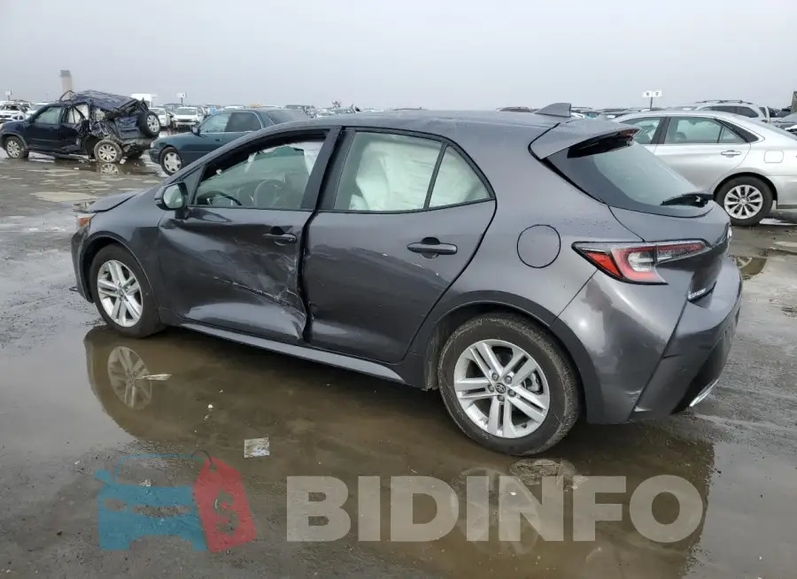 JTND4MBE8M3114737 Photo# 2