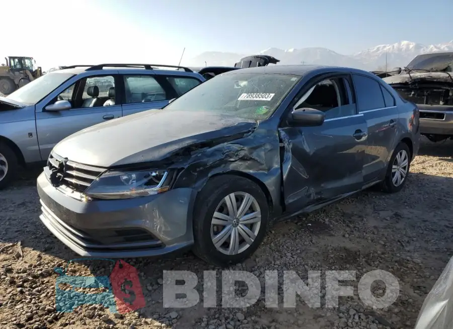 3VW167AJ4HM215857 Photo# 1