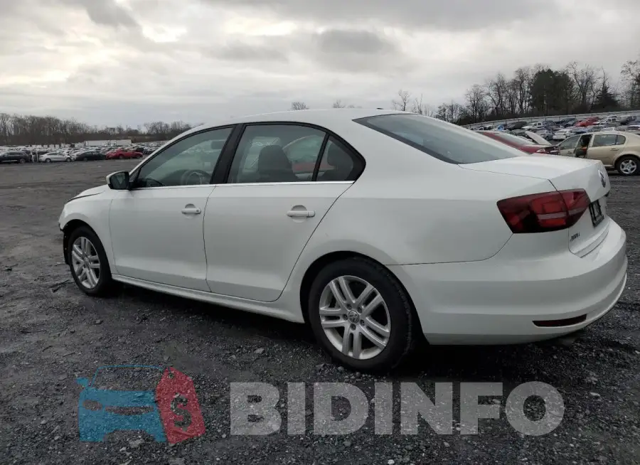3VW2B7AJ4HM229208 Photo# 2