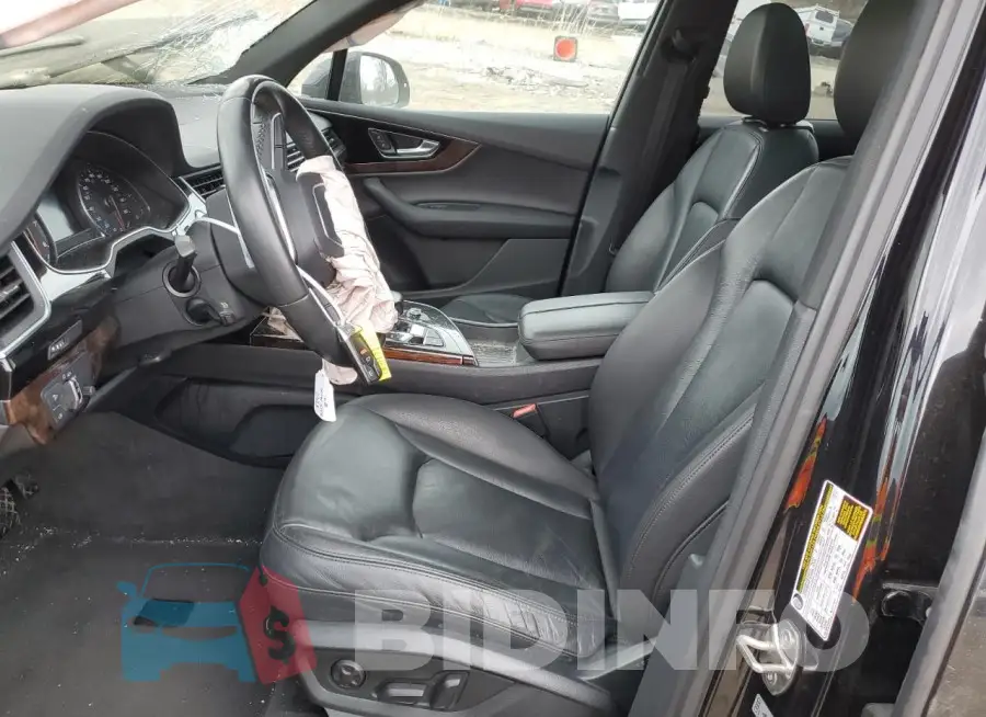 WA1AAAF77HD008932 Photo# 7