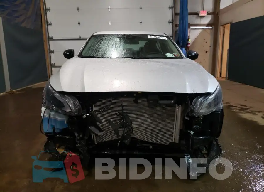 1N4BL4CV5RN313811 Photo# 5