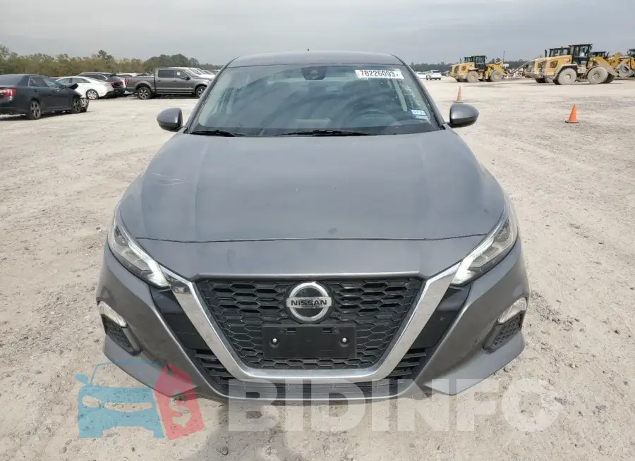 1N4BL4DV4MN364059 Photo# 5