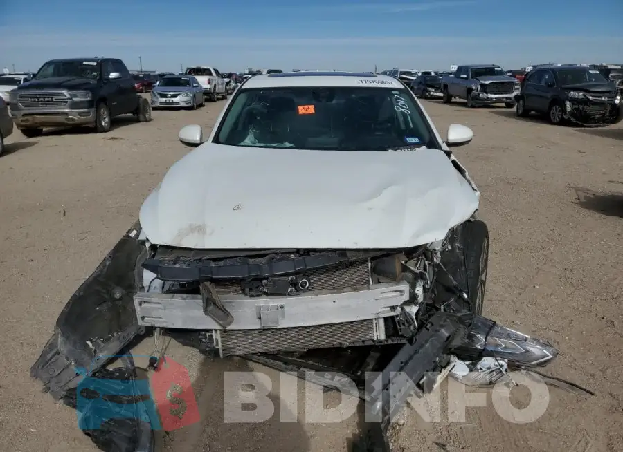 1N4BL4EV3KC108017 Photo# 5