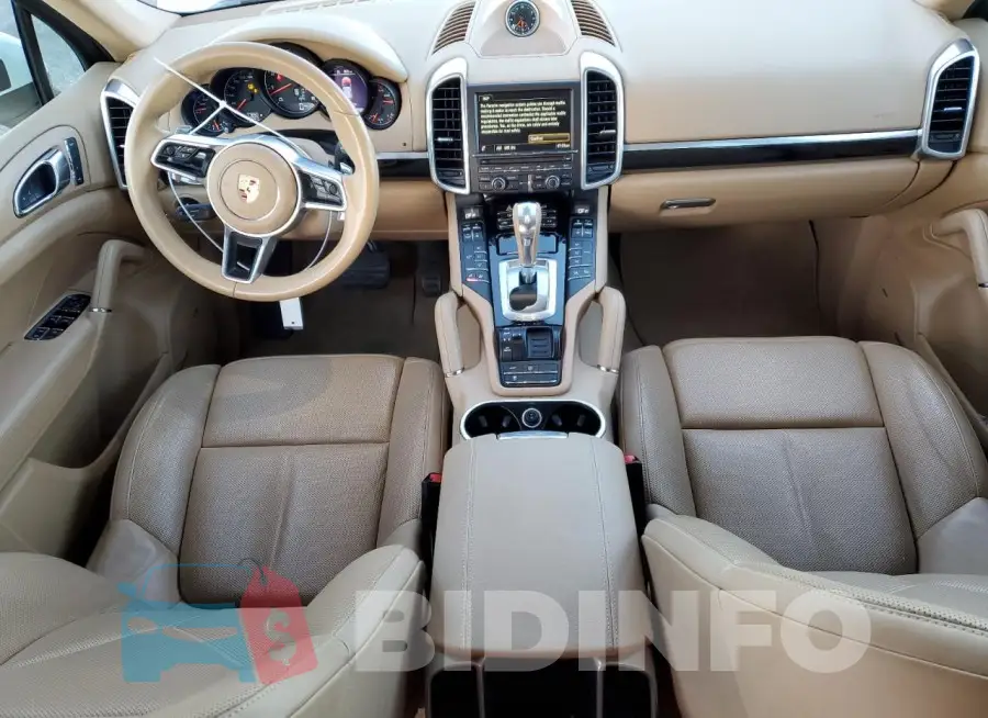 WP1AA2A22GLA10288 Photo# 8