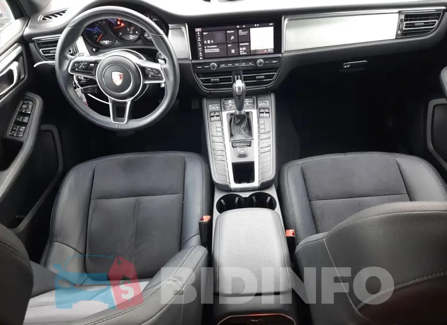 WP1AA2A5XLLB01426 Photo# 8