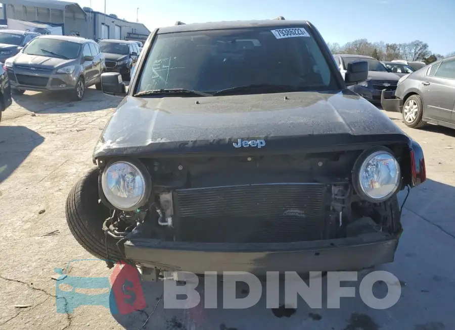 1C4NJPBB8HD166622 Photo# 5