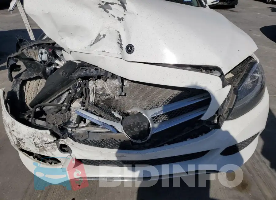 55SWF4KBXJU258218 Photo# 11