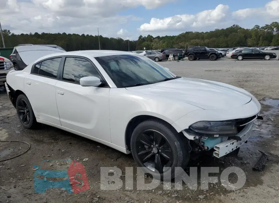 2C3CDXBG6FH722585 Photo# 4