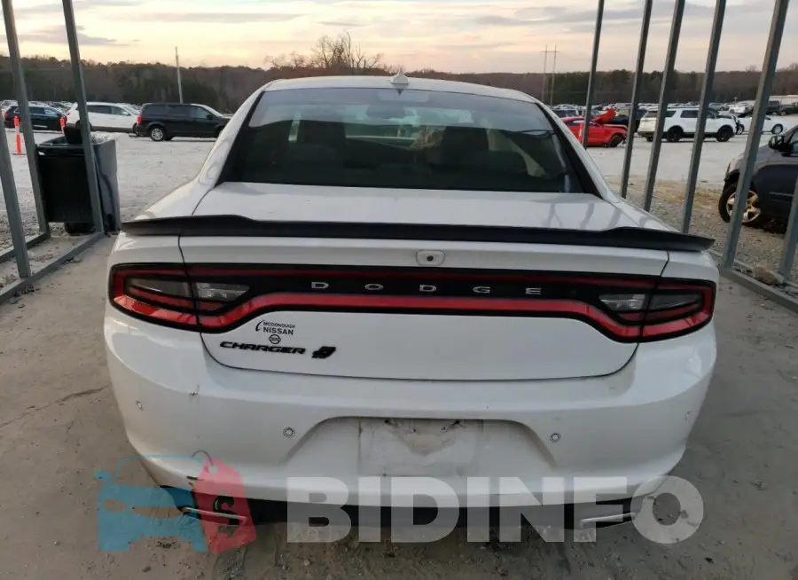 2C3CDXJG0KH710878 Photo# 6
