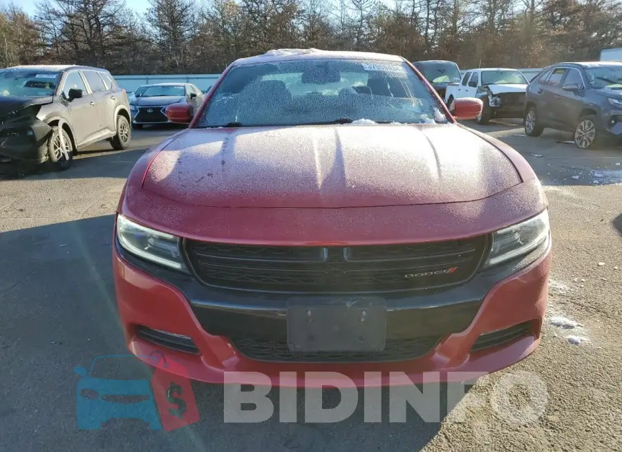2C3CDXJG9FH898029 Photo# 5