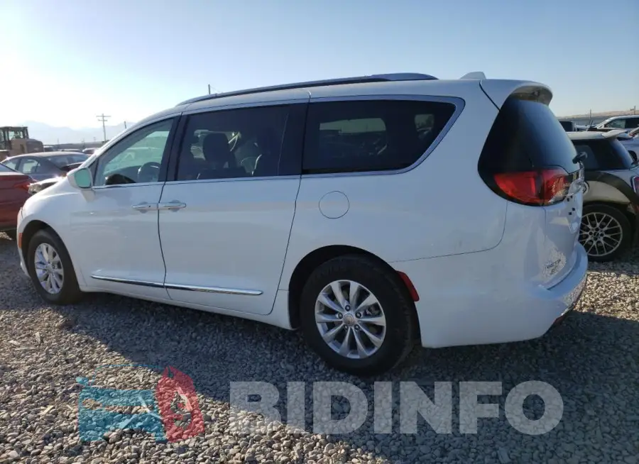 2C4RC1BG5KR730624 Photo# 2