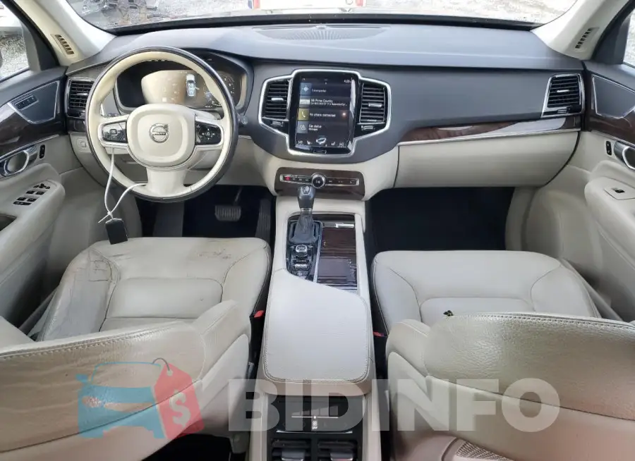 YV4A22PK7G1078035 Photo# 8