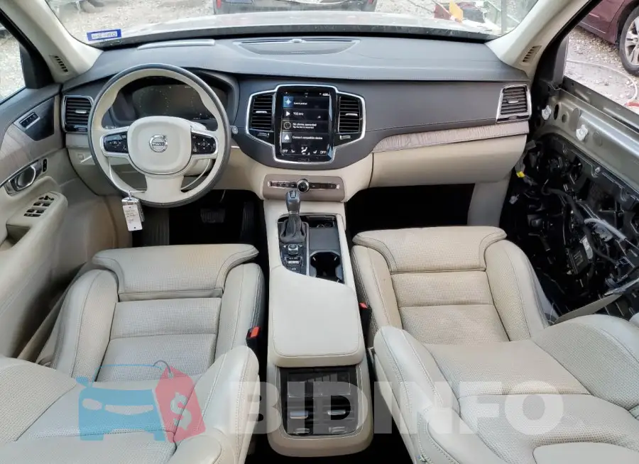 YV4A22PL3M1741332 Photo# 8