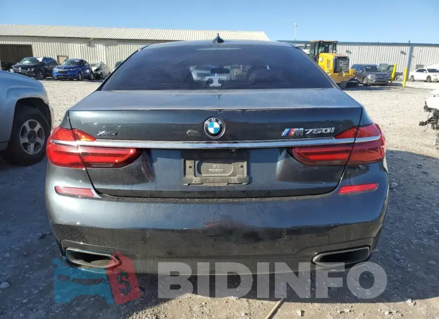 WBA7F2C58GG417719 Photo# 6