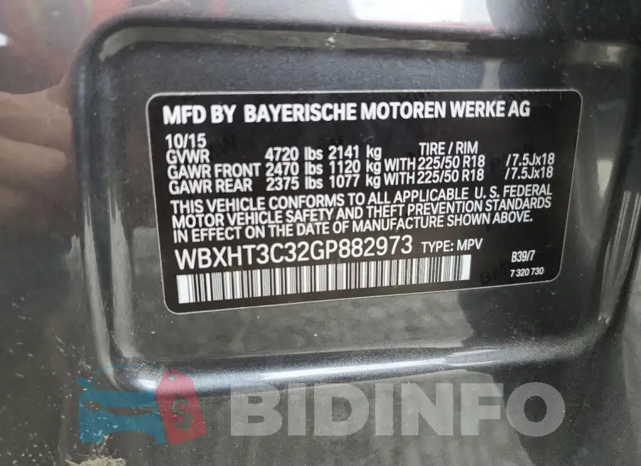 WBXHT3C32GP882973 Photo# 12