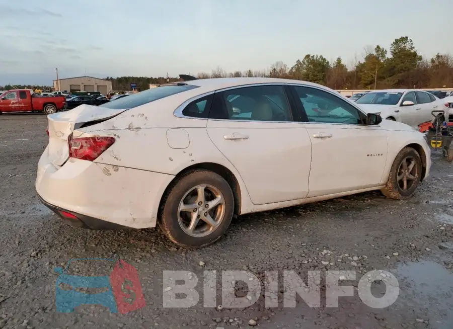 1G1ZB5ST9HF140331 Photo# 3