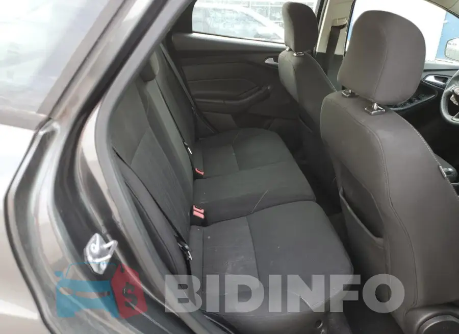 1FADP3K22GL351844 Photo# 10