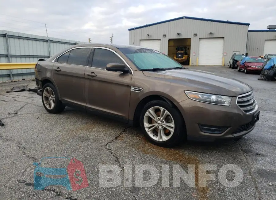 1FAHP2E86FG112669 Photo# 4