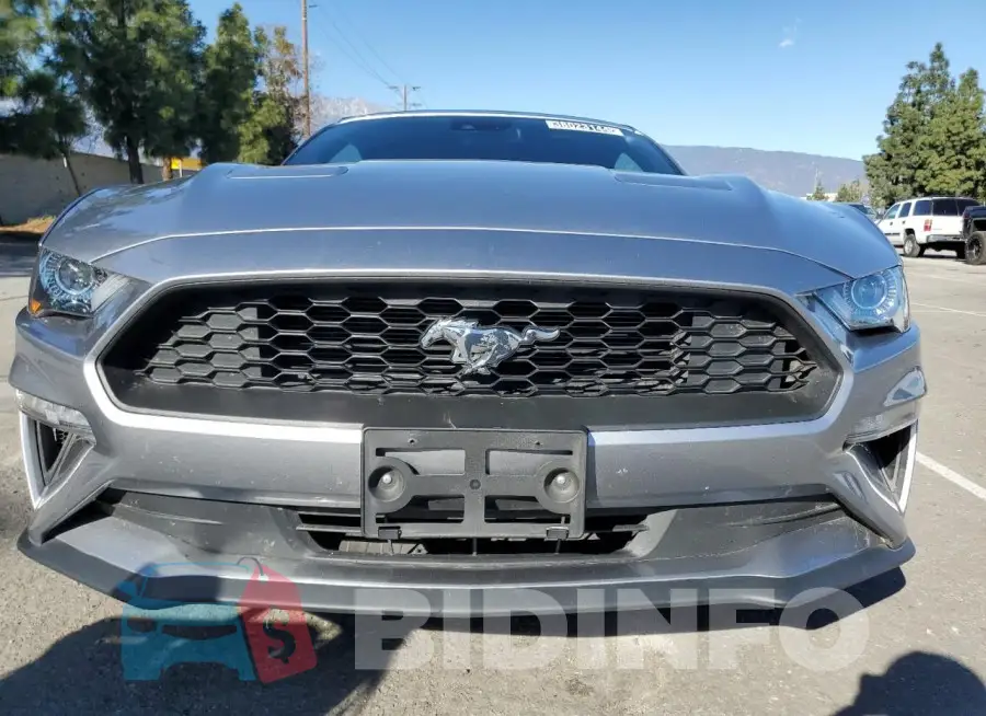 1FATP8UH6N5105682 Photo# 5