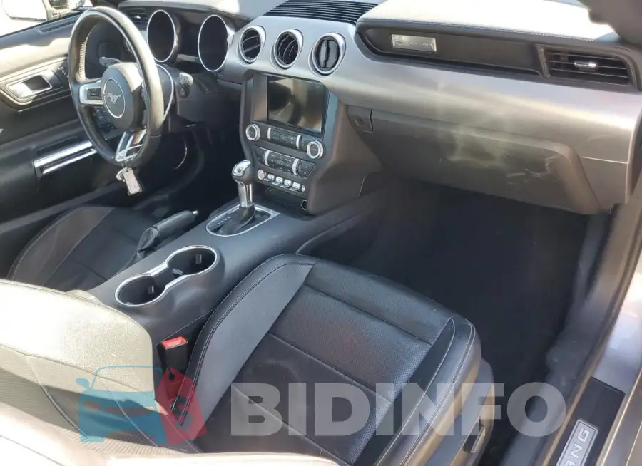 1FATP8UH6N5105682 Photo# 8