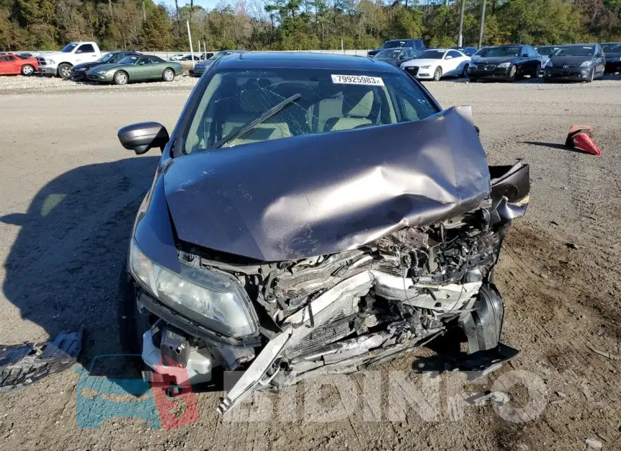 19XFB2F80FE070546 Photo# 5