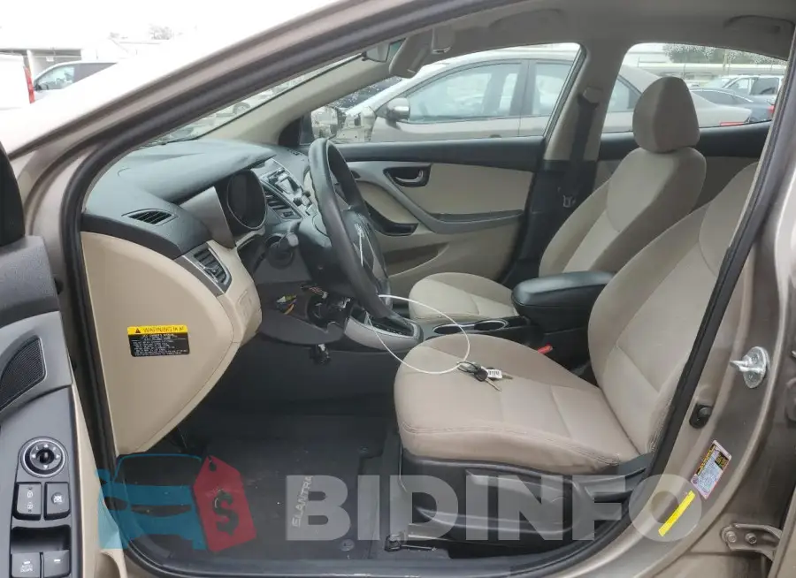 5NPDH4AE9FH563281 Photo# 7