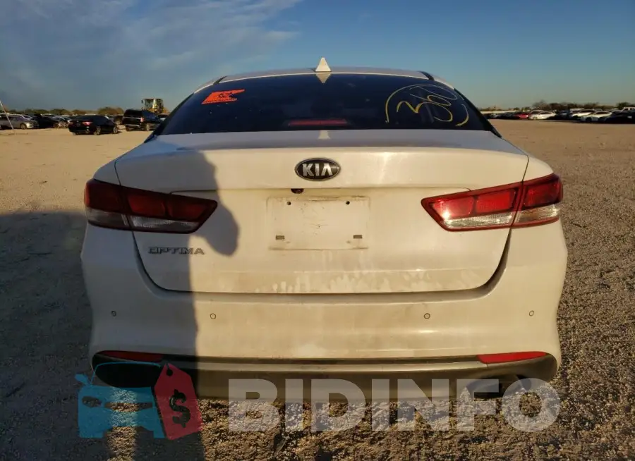 5XXGT4L36JG273155 Photo# 6