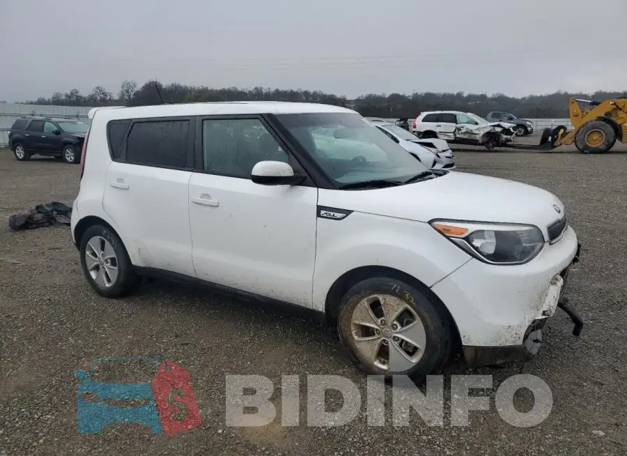KNDJN2A20F7180484 Photo# 4