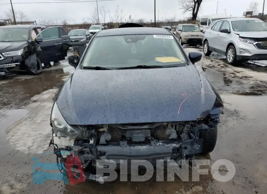 JM1BN1U7XJ1180543 Photo# 5