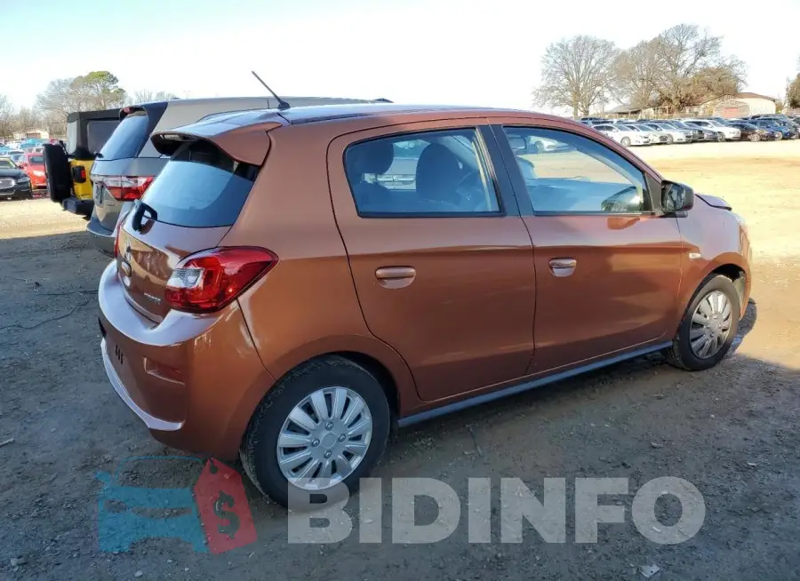 ML32A3HJ8HH007587 Photo# 3