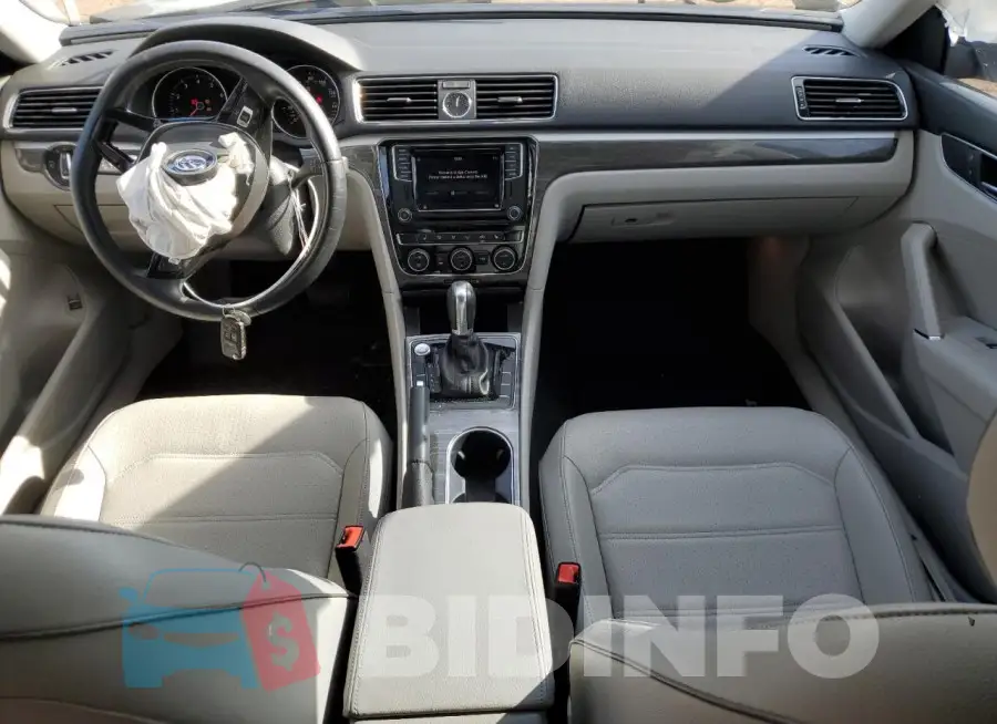 1VWGT7A30HC070810 Photo# 8