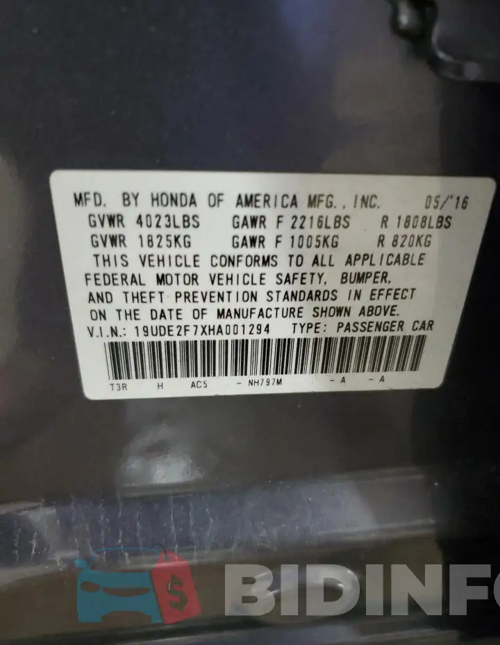 19UDE2F7XHA001294 Photo# 13