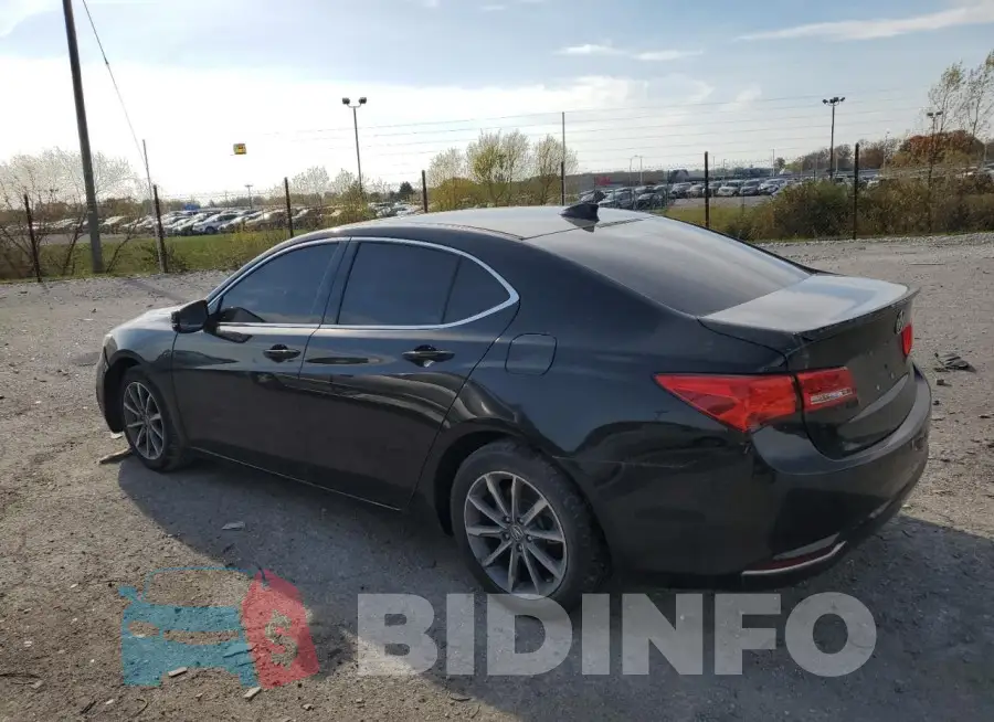19UUB1F39JA008971 Photo# 2