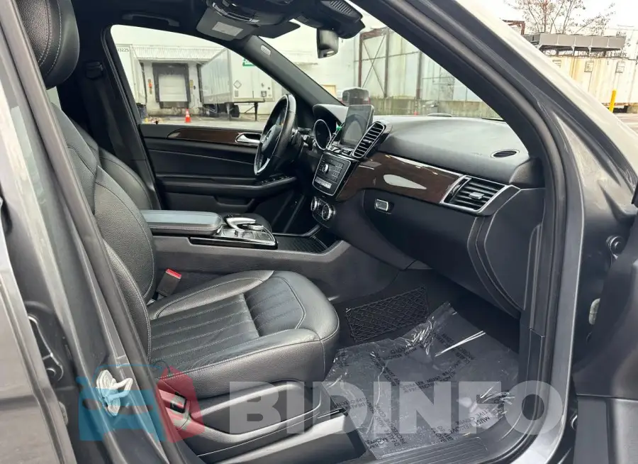 4JGDA5HB1HA830019 Photo# 5