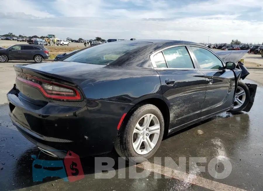 2C3CDXBG5KH640776 Photo# 3