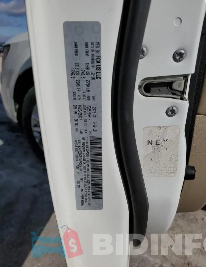 3C4PDCBG5HT572193 Photo# 13