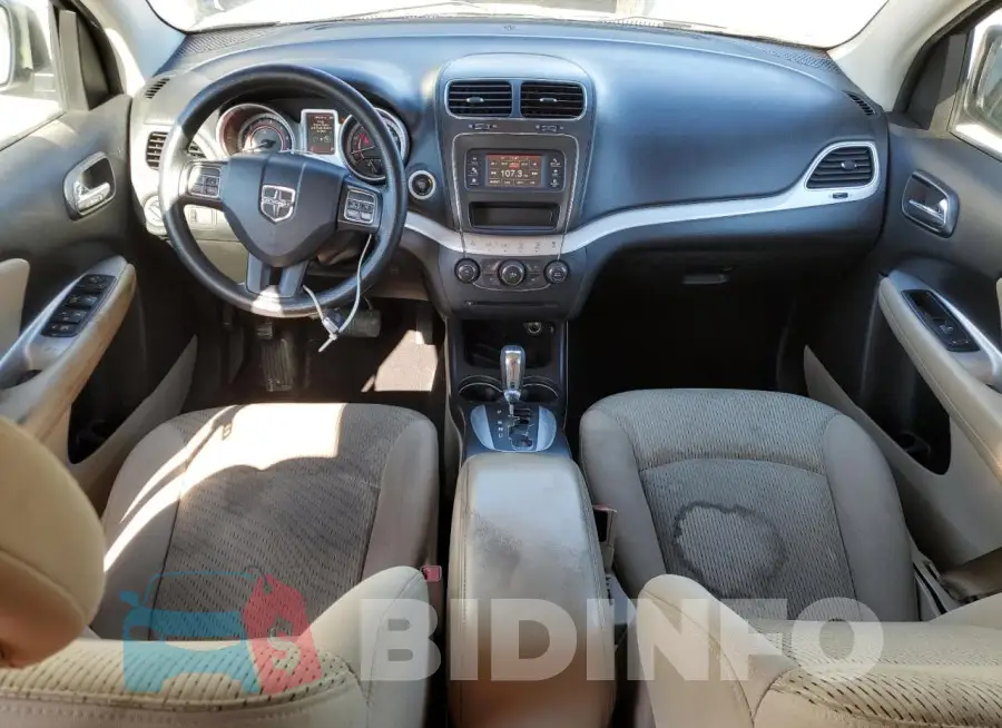 3C4PDCBG5HT572193 Photo# 8